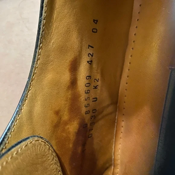 dress shoes, hardly worn, good condition - Picture 2 of 3